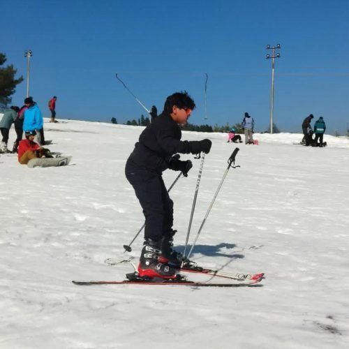 Skiing (Gulmarg) image - 1